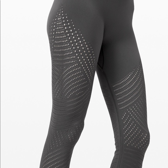 Lululemon Reveal Onesie Digi Rain - Picture 4 of 7